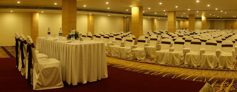 Hotel Le Ruchi The Prince Mysuru Zewnętrze zdjęcie