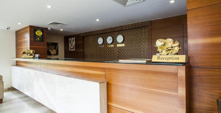 Hotel Le Ruchi The Prince Mysuru Zewnętrze zdjęcie
