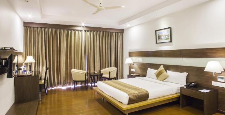 Hotel Le Ruchi The Prince Mysuru Zewnętrze zdjęcie