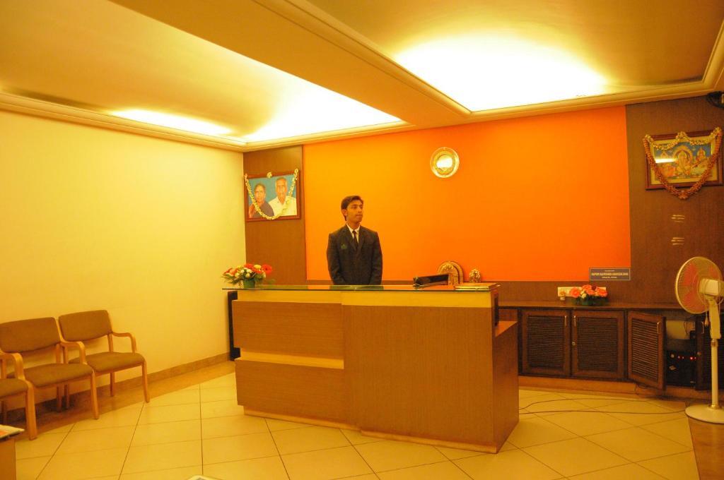 Hotel Le Ruchi The Prince Mysuru Zewnętrze zdjęcie